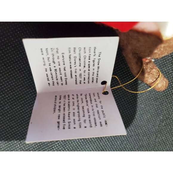 Disney Snow White Seven Dwarfs Doc Vintage Christmas Ornament Hong Kong - Picture 3 of 10